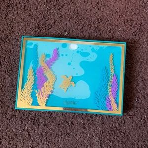 Tarte “High Tides & Good Vibes” Eyeshadow Palette